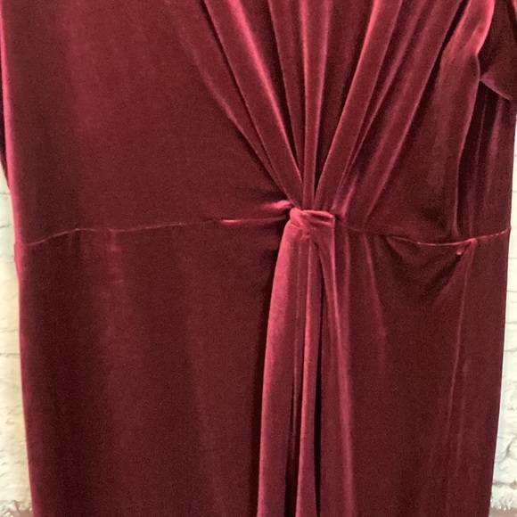 Lane Bryant Burgundy Velvet MIDI Front Slit Dress Size 18/20 Event Holiday Party - Picture 4 of 16